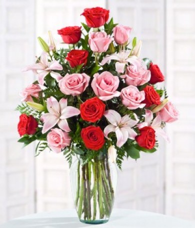 Romantic Roses and Lilies