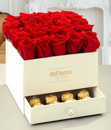 Roses and Chocolates in our Beige Jewerly Box